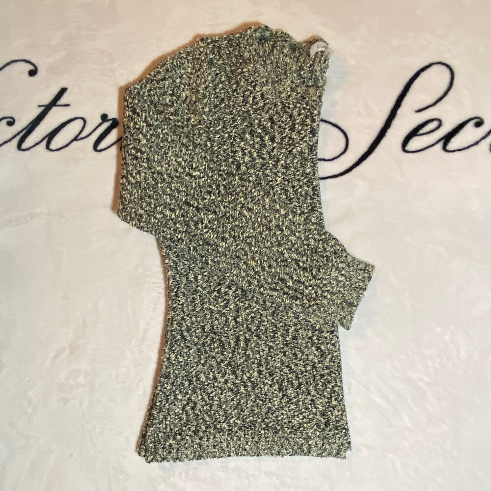 Calvin Klein Color Block Eyelet Sweater; Size M